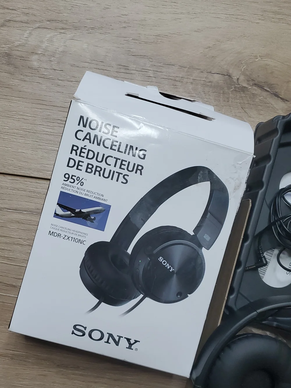 Sony MDR-ZX110NC Active Noise Canceling on-ear Headphones Black